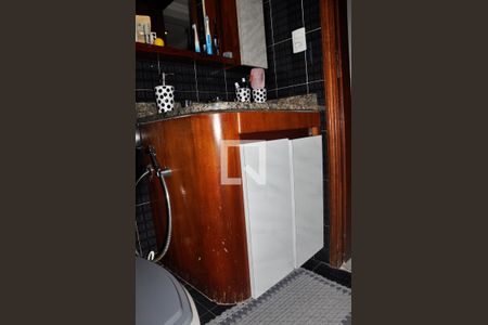 Apartamento à venda com 104m², 3 quartos e 2 vagasBanheiro Social