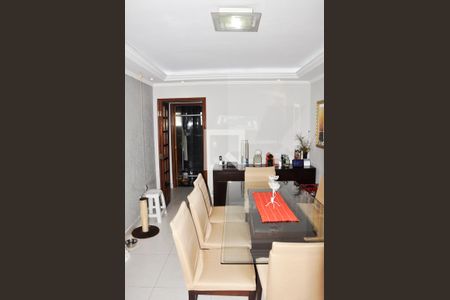 Apartamento à venda com 104m², 3 quartos e 2 vagasSala com Sala de Jantar e Varanda