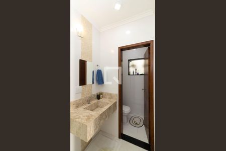 Casa à venda com 270m², 3 quartos e 3 vagasLavabo 1