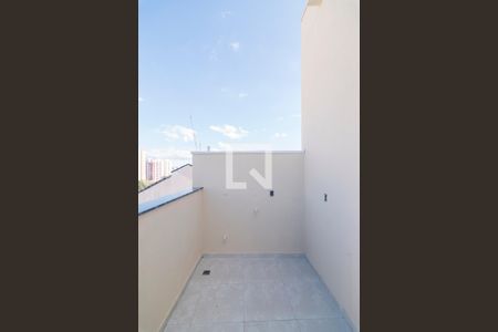 Apartamento à venda com 115m², 2 quartos e 2 vagasÁrea de Serviço