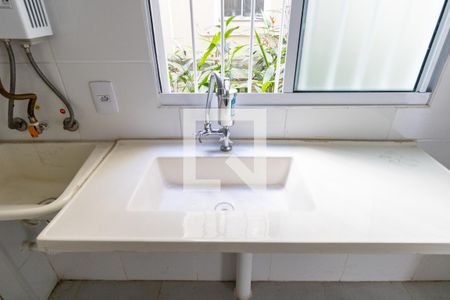 Apartamento para alugar com 51m², 2 quartos e 1 vaga Apartamento para alugar com 51m², 2 quartos e 1 vagaCozinha e Área de Serviço