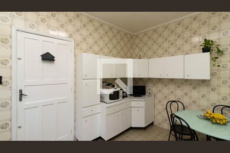 Casa à venda com 371m², 3 quartos e 2 vagasCozinha