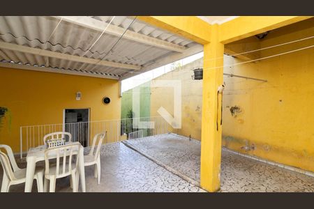 Casa à venda com 371m², 3 quartos e 2 vagasÁrea de Serviço