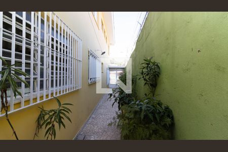 Casa à venda com 371m², 3 quartos e 2 vagasCorredor