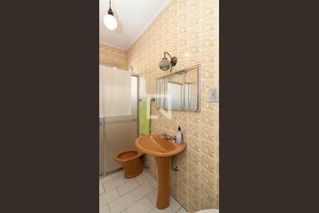 Casa à venda com 371m², 3 quartos e 2 vagasBanheiro da Suíte