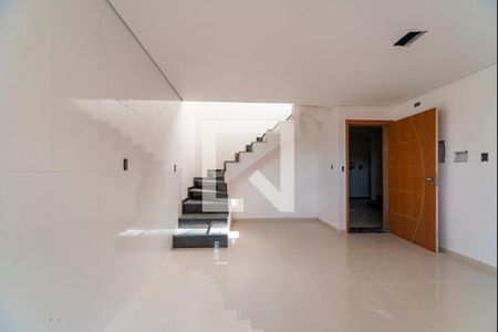 Apartamento à venda com 115m², 2 quartos e 2 vagas Apartamento à venda com 115m², 2 quartos e 2 vagasCozinha