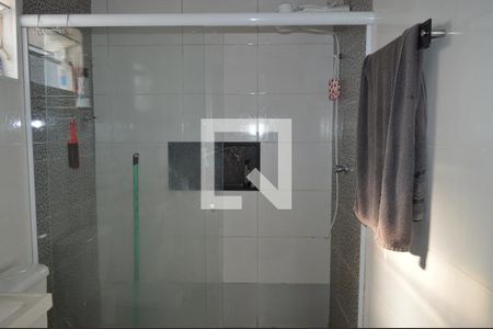 Casa à venda com 100m², 3 quartos e 1 vagaBanheiro da Suíte 1