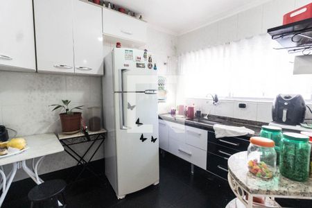 Casa à venda com 250m², 3 quartos e 5 vagas Casa à venda com 250m², 3 quartos e 5 vagasCasa 2 Cozinha