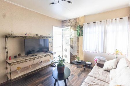 Casa à venda com 250m², 3 quartos e 5 vagas Casa à venda com 250m², 3 quartos e 5 vagasCasa 2 Sala