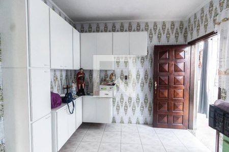 Casa à venda com 250m², 3 quartos e 5 vagas Casa à venda com 250m², 3 quartos e 5 vagasCasa 1 Cozinha