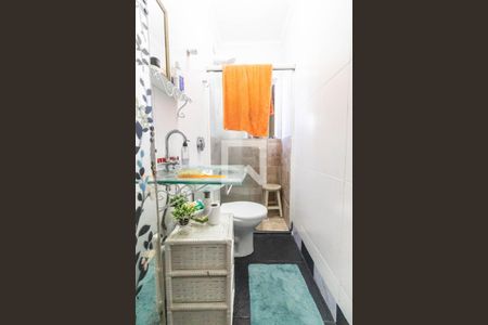 Casa à venda com 250m², 3 quartos e 5 vagas Casa à venda com 250m², 3 quartos e 5 vagasCasa 2 Banheiro