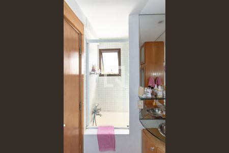 Apartamento à venda com 228m², 4 quartos e 4 vagas Apartamento à venda com 228m², 4 quartos e 4 vagasBanheiro do Quarto 3