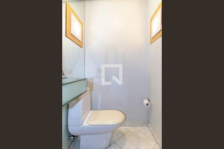 Apartamento à venda com 228m², 4 quartos e 4 vagas Apartamento à venda com 228m², 4 quartos e 4 vagasLavabo