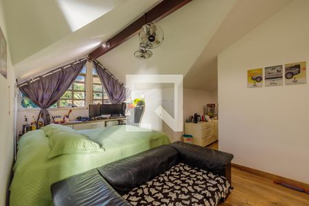 Casa de condomínio à venda com 303m², 4 quartos e 2 vagasSuíte 3