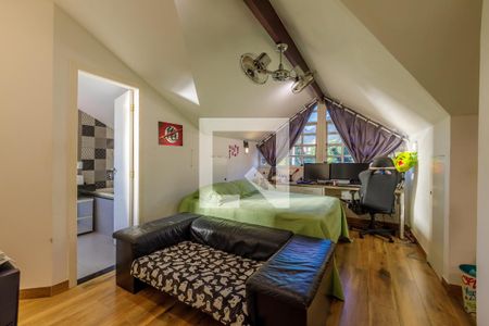 Casa de condomínio à venda com 303m², 4 quartos e 2 vagasSuíte 3