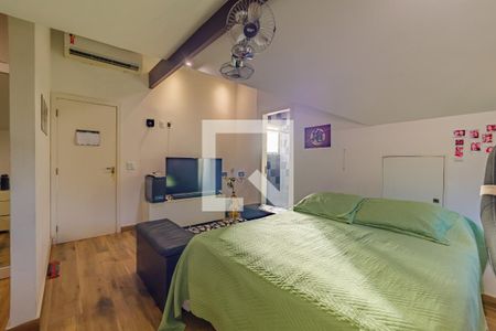 Casa de condomínio à venda com 303m², 4 quartos e 2 vagasSuíte 3