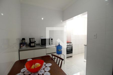 Apartamento para alugar com 92m², 3 quartos e sem vagaCozinha