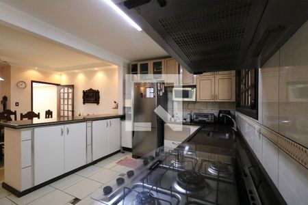 Casa à venda com 192m², 3 quartos e 4 vagasCozinha