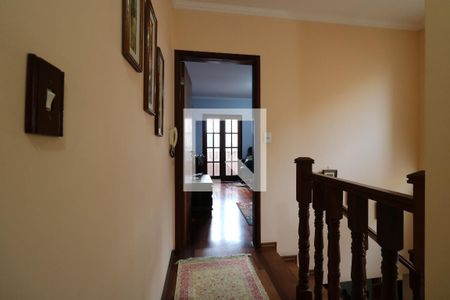 Casa à venda com 192m², 3 quartos e 4 vagasCorredor dos Quartos