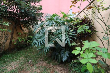 Casa à venda com 192m², 3 quartos e 4 vagasQuintal e Jardim