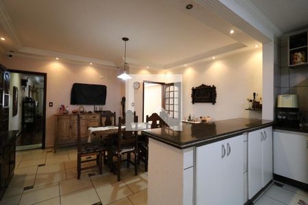 Casa à venda com 192m², 3 quartos e 4 vagasCozinha