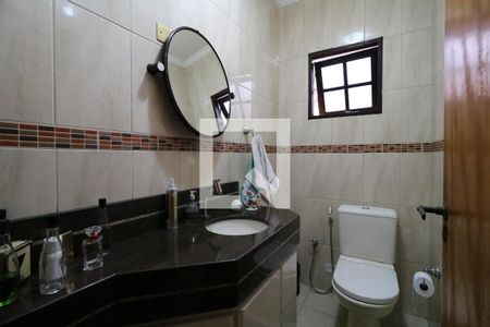 Casa à venda com 192m², 3 quartos e 4 vagasLavabo