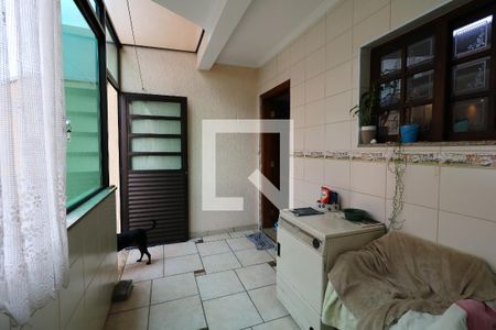 Casa à venda com 192m², 3 quartos e 4 vagasÁrea de Serviço