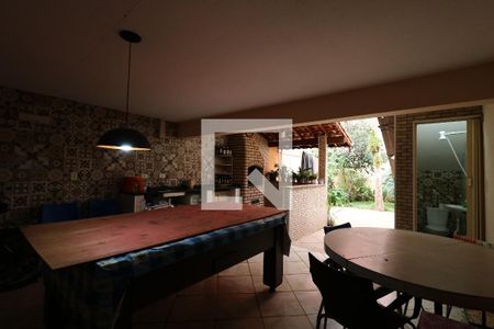 Casa à venda com 192m², 3 quartos e 4 vagasÁrea Social