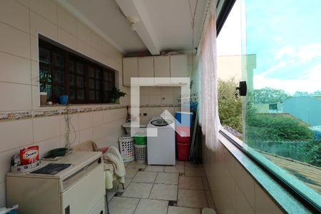 Casa à venda com 192m², 3 quartos e 4 vagasÁrea de Serviço