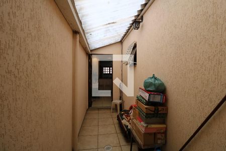 Casa à venda com 192m², 3 quartos e 4 vagasCorredor Externo