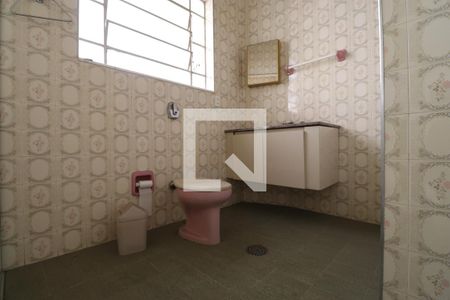 Casa à venda com 85m², 3 quartos e sem vagaBanheiro 1