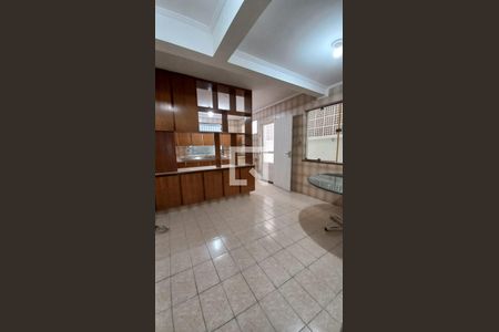 Casa à venda com 186m², 3 quartos e 2 vagas