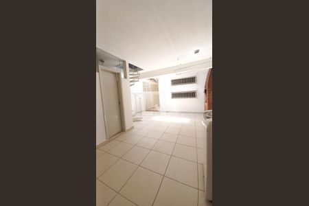 Casa à venda com 186m², 3 quartos e 2 vagas