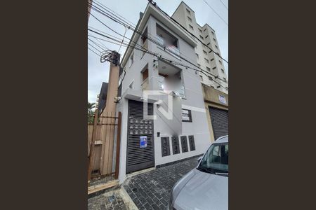 Apartamento à venda com 32m², 1 quarto e sem vaga Apartamento à venda com 32m², 1 quarto e sem vagaFachada