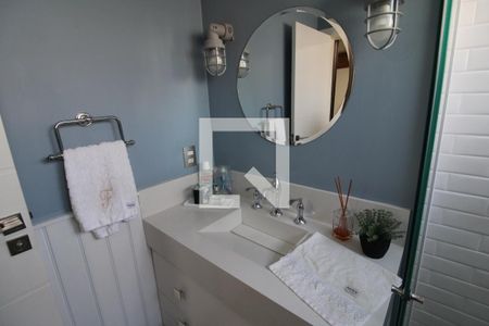 Apartamento à venda com 237m², 4 quartos e 4 vagasQuarto 1 - Banheiro