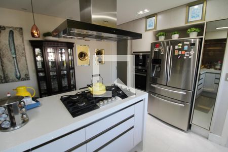 Apartamento à venda com 237m², 4 quartos e 4 vagasCozinha