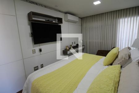 Apartamento à venda com 237m², 4 quartos e 4 vagasQuarto 3