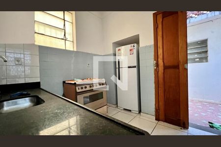 Casa à venda com 152m², 4 quartos e sem vagacozinha