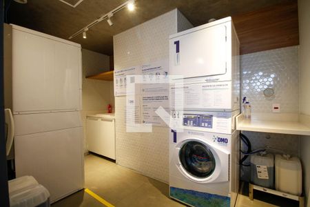 Studio à venda com 31m², 1 quarto e sem vaga Studio à venda com 31m², 1 quarto e sem vagaÁrea Comum - Lavanderia