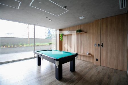 Studio à venda com 31m², 1 quarto e sem vaga Studio à venda com 31m², 1 quarto e sem vagaÁrea Comum - Sala de Jogos