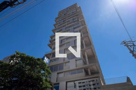 Studio à venda com 73m², 1 quarto e 1 vaga Studio à venda com 73m², 1 quarto e 1 vagaFachada