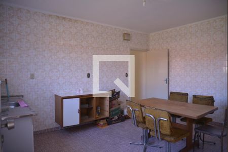 Casa à venda com 141m², 2 quartos e 2 vagasCozinha