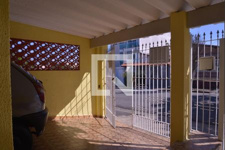 Casa à venda com 141m², 2 quartos e 2 vagasGaragem