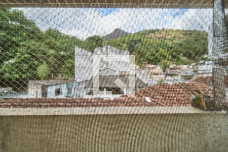 Apartamento à venda com 81m², 2 quartos e 1 vaga Apartamento à venda com 81m², 2 quartos e 1 vagaÁrea de Serviço Vista