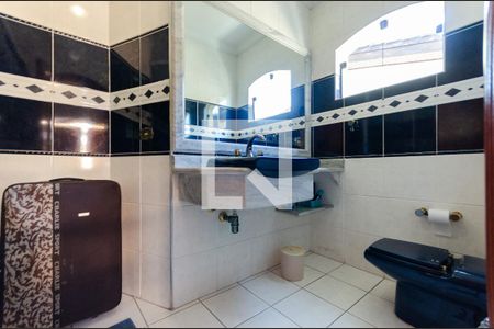 Casa à venda com 520m², 4 quartos e 3 vagasBanheiro da Suíte 4