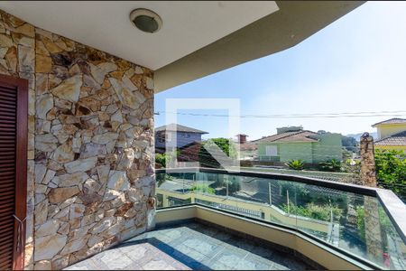 Casa à venda com 520m², 4 quartos e 3 vagasSacada da suíte 1