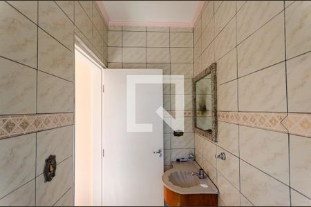 Casa à venda com 520m², 4 quartos e 3 vagasBanheiro de serviço