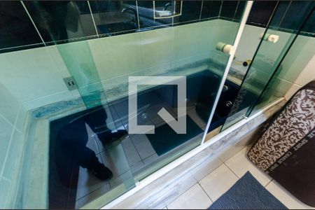 Casa à venda com 520m², 4 quartos e 3 vagasBanheiro da Suíte 4