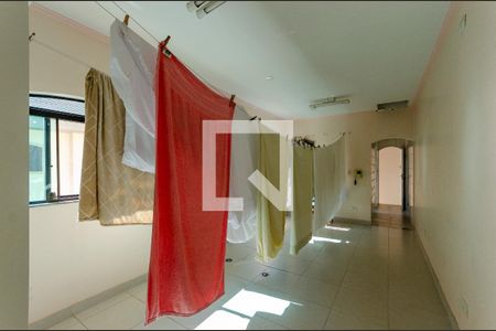 Casa à venda com 520m², 4 quartos e 3 vagasQuarto de serviço