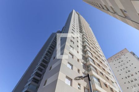 Apartamento à venda com 72m², 2 quartos e 1 vaga Apartamento à venda com 72m², 2 quartos e 1 vagaFachada